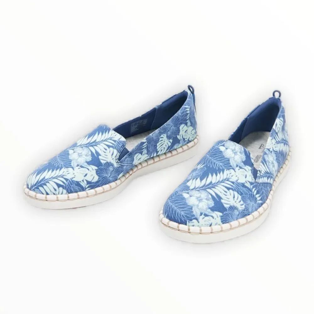 Clarks Step Glow Jade CLOUDSTEPPERS Slip-On Shoes Size: 10W